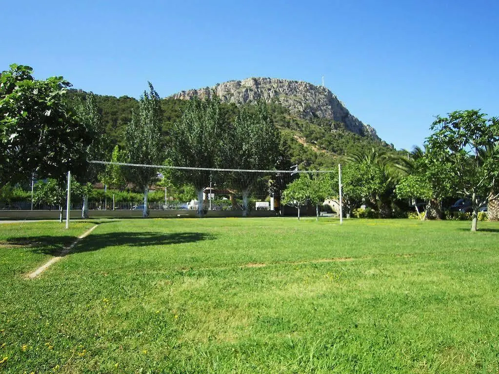 Apartamentos La Masia L'Estartit Apartment