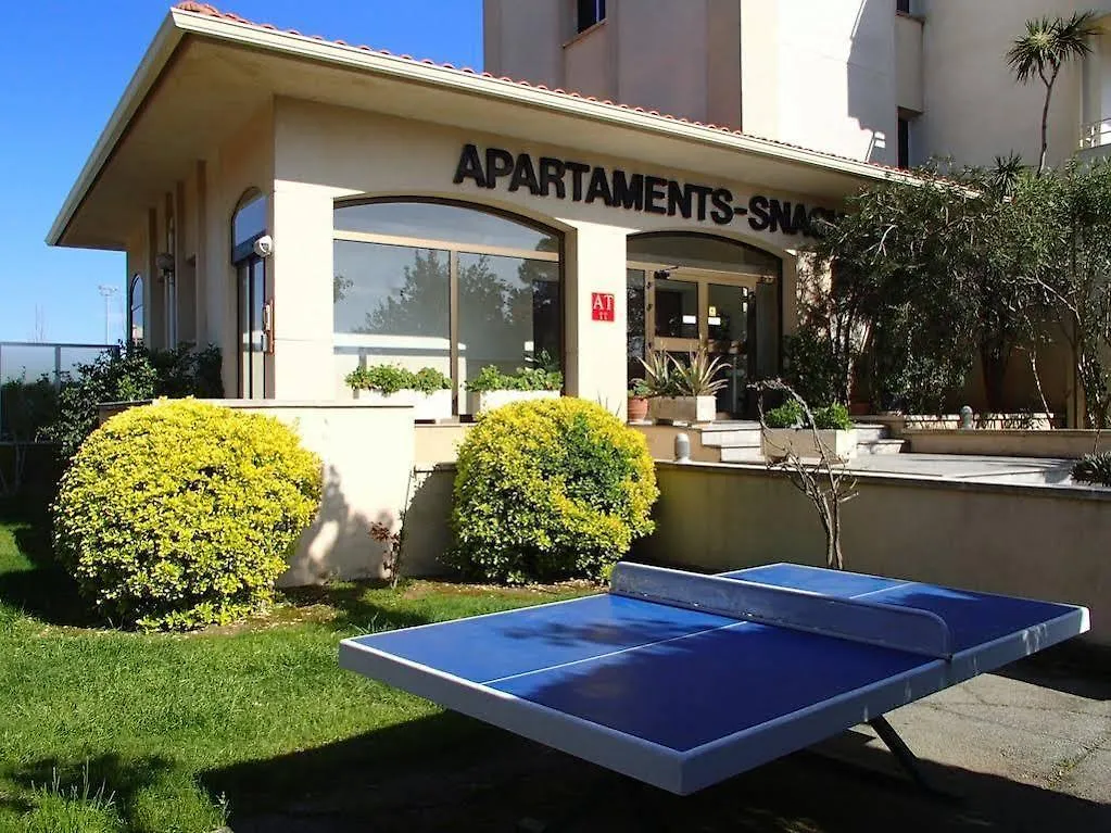 Apartment Apartamentos La Masia L'Estartit Spain
