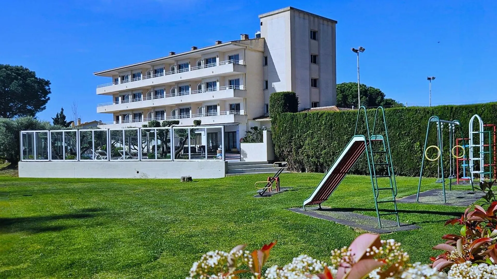 Apartamentos La Masia L'Estartit 0*,  Spanje